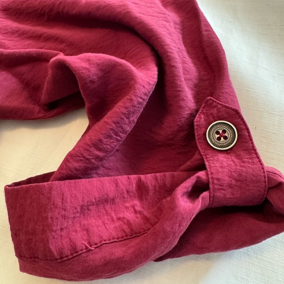 Laura Scott Burgundy Blouse Concealed Placket with Roll up button sleeves 1X - Picture 5 of 12